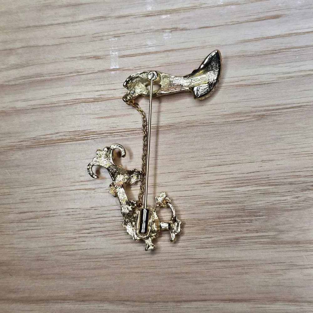 Vintage AJC Brooch Pin Hand Poodle Leash Chain Fi-Fi Walk the Dog Dinner Jewelry